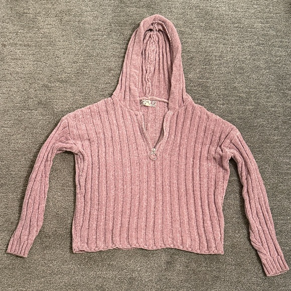 Pink Republic Sweaters - Pink Republic Mauve V-Neck Hooded Sweater